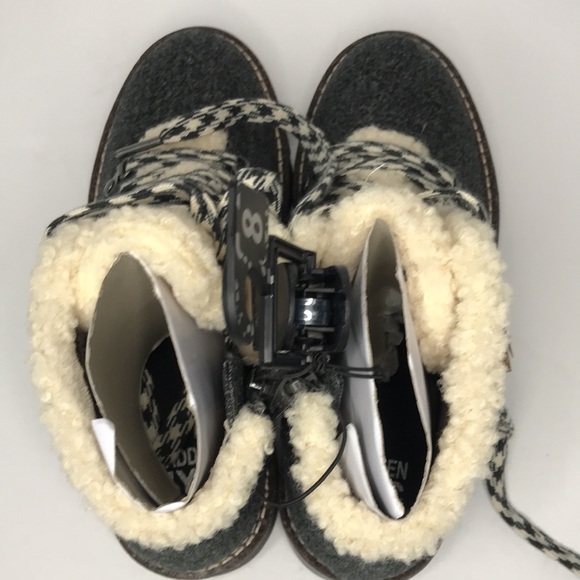 NWT MADDEN NYC Comfort Foam Hiker Wedge Gray Boots - Picture 8 of 9